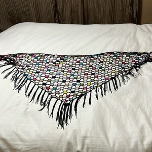 Multicoloured shawl